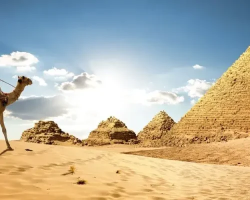 10-Finest-Places-To-Visit-On-Your-Next-Holiday-In-Egypt (1)