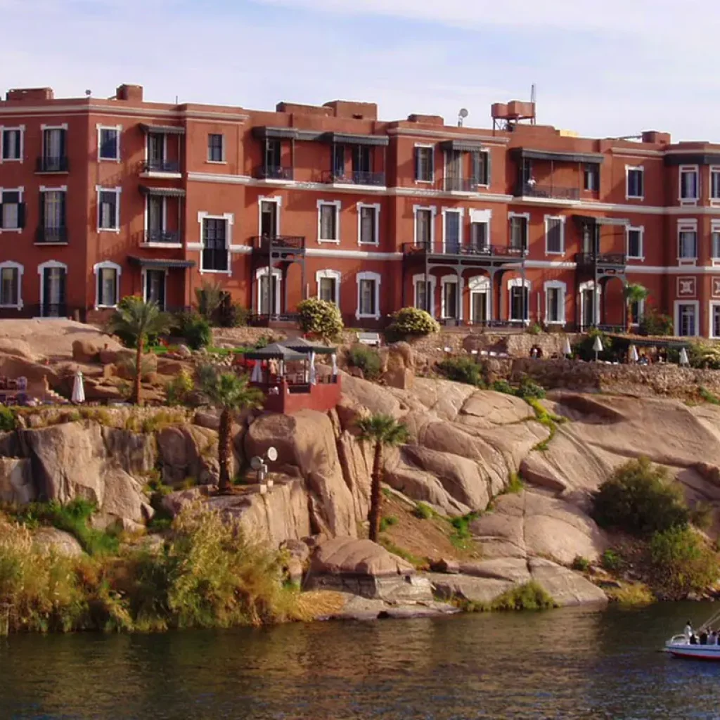 1600x813-Old-Cataract-Hotel-2