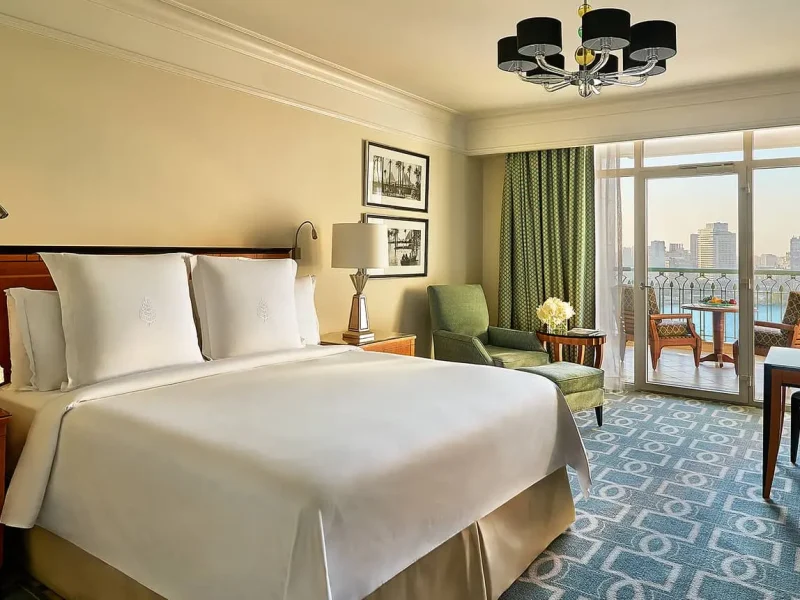 Deluxe Room – King Bed